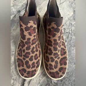 Rothy’s the Chelsea wildcat leopard print ankle boots (10)